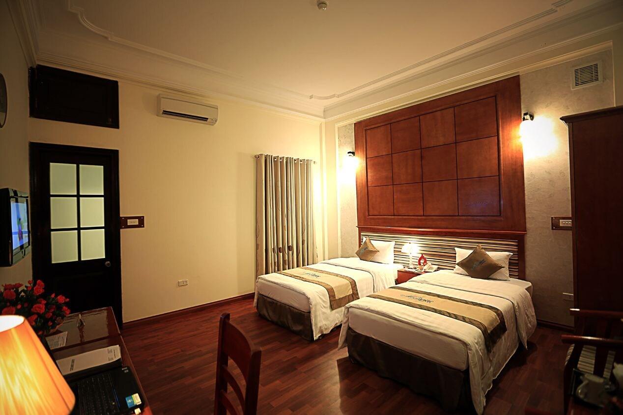 Bro & Sis Hotel Hanoï Extérieur photo