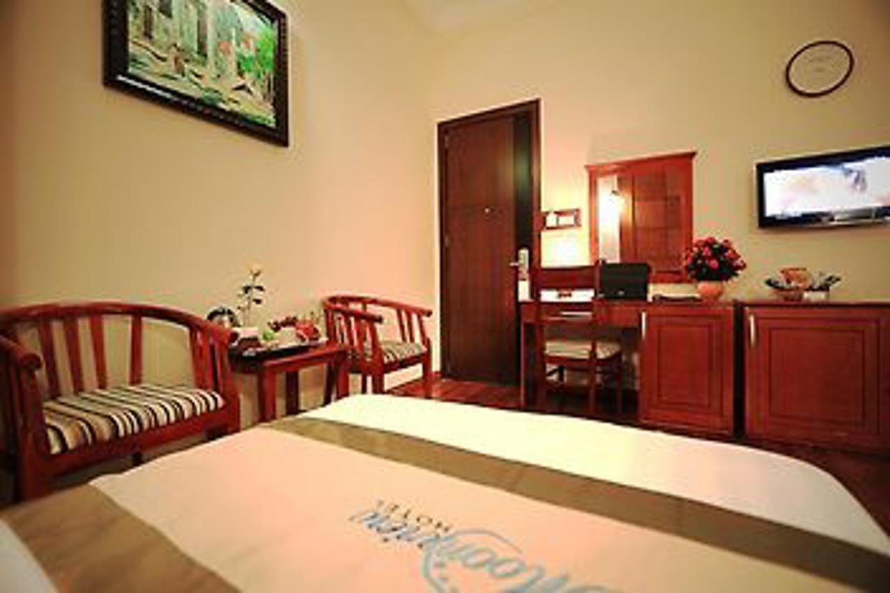 Bro & Sis Hotel Hanoï Extérieur photo