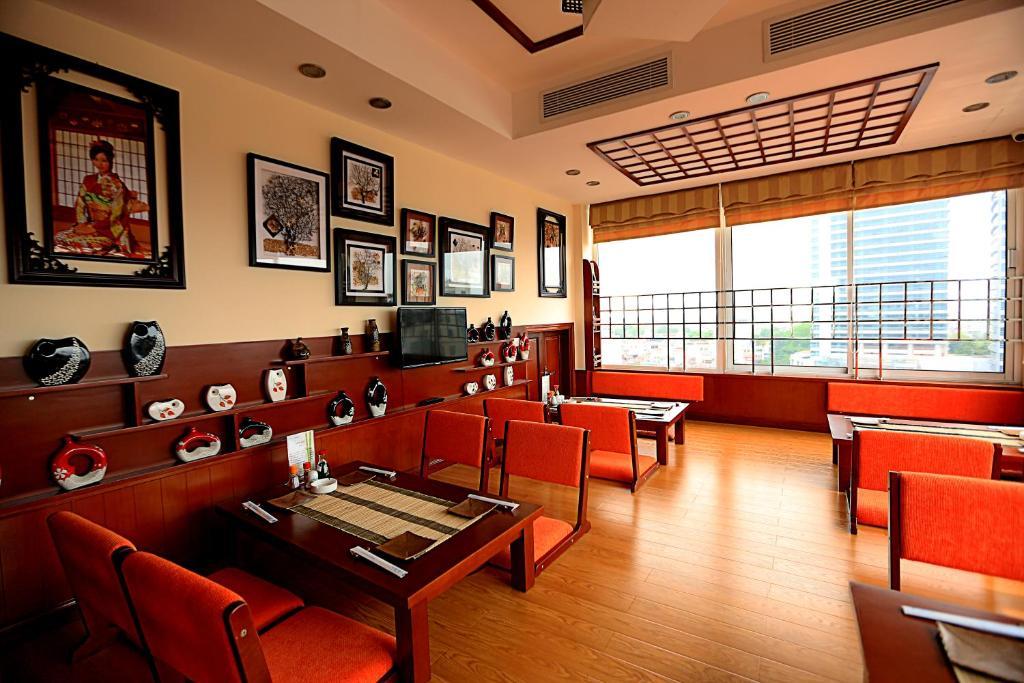Bro & Sis Hotel Hanoï Extérieur photo